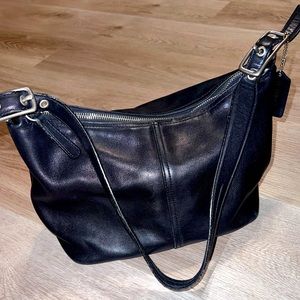 COACH Soft Leather Black Hobo Handbag Purse EUC